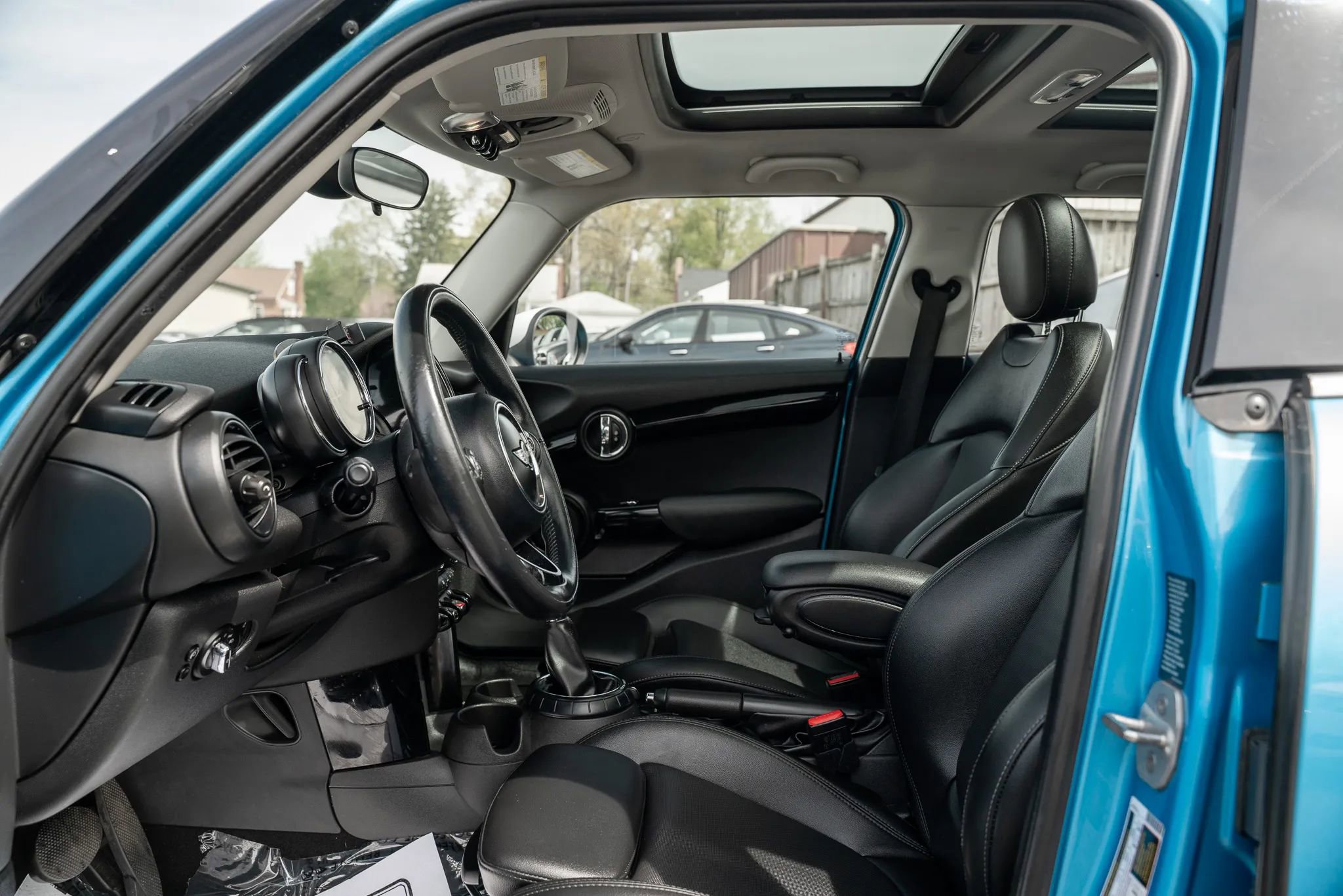 Used 2017 MINI Cooper S FWD image 7