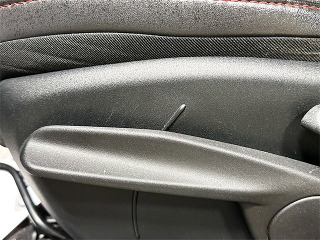 Used 2018 Jeep Cherokee Trailhawk w/ Cold Weather Group image 20