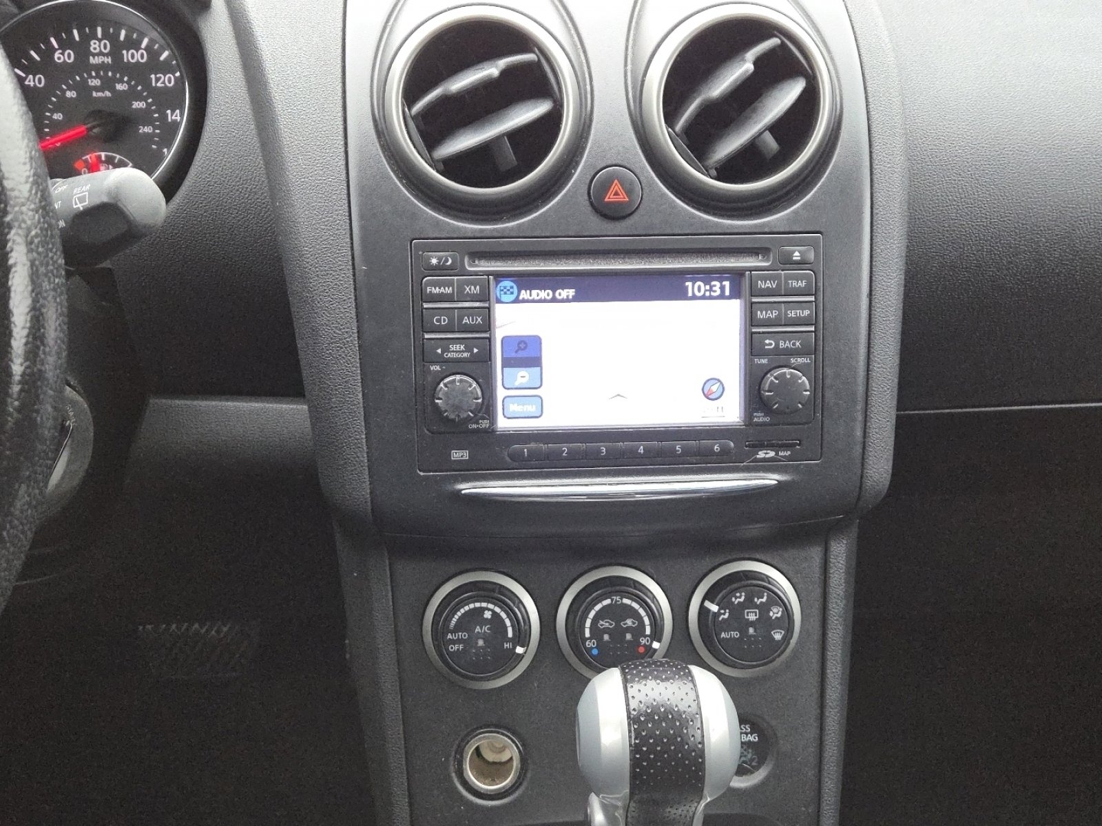 Used 2012 Nissan Rogue SL image 26