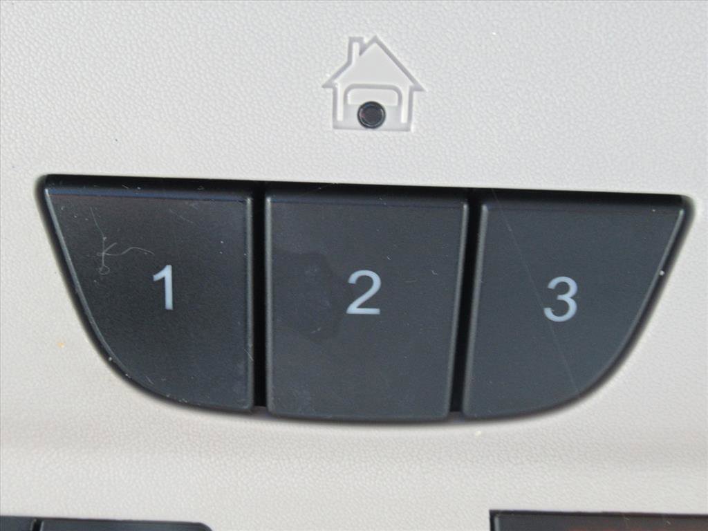 Used 2020 Buick Envision Premium w/ Driver Confidence Package image 31