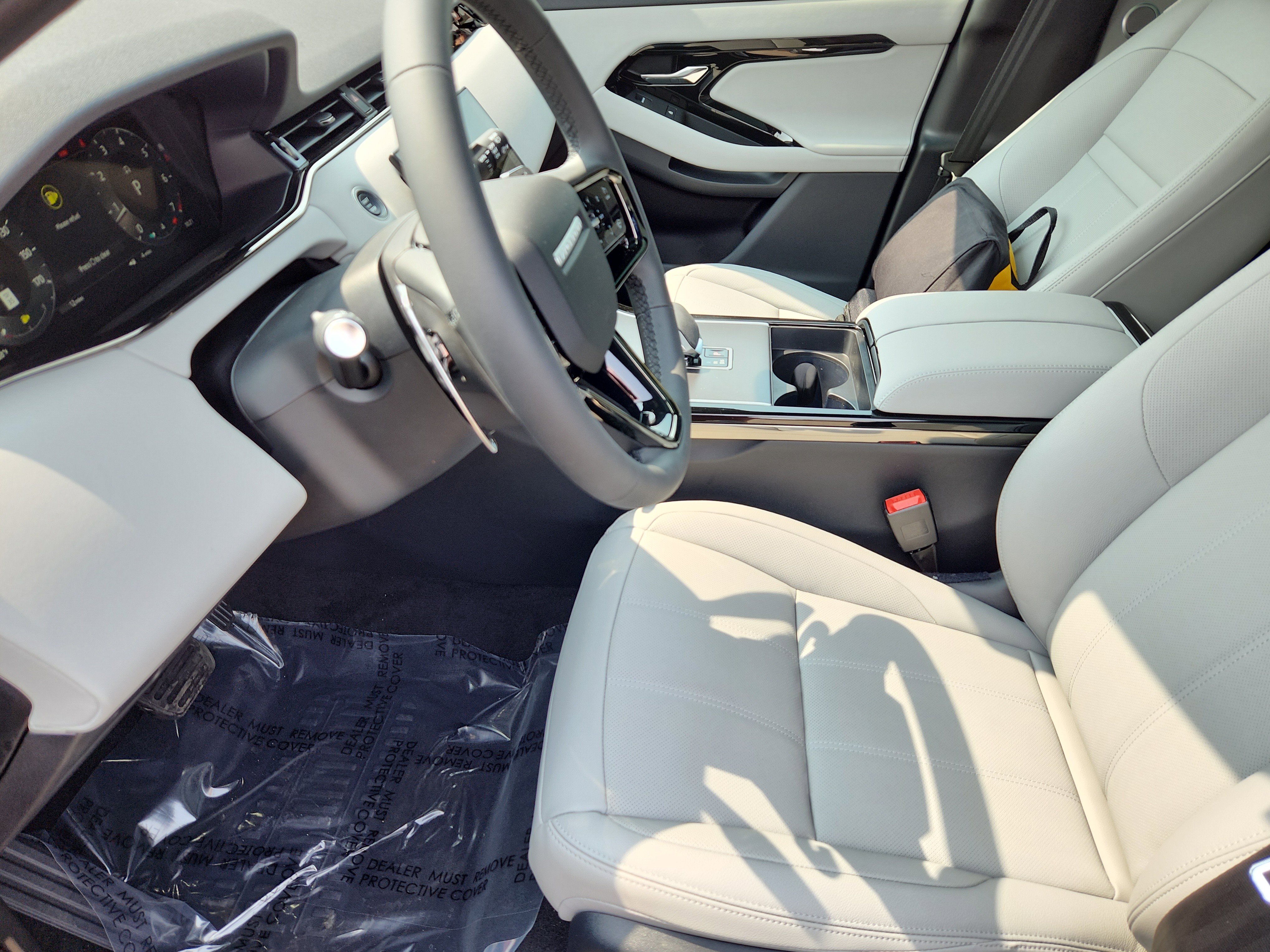 New 2026 Land Rover Range Rover Evoque S image 23