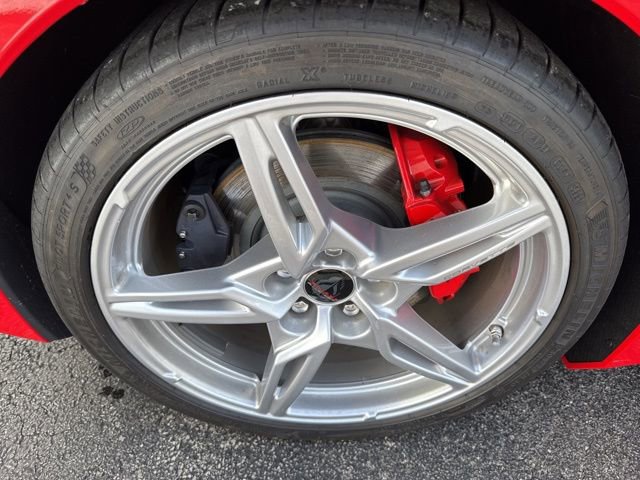 Used 2022 Chevrolet Corvette Stingray Premium Cpe w/ Z51 Performance Package image 8
