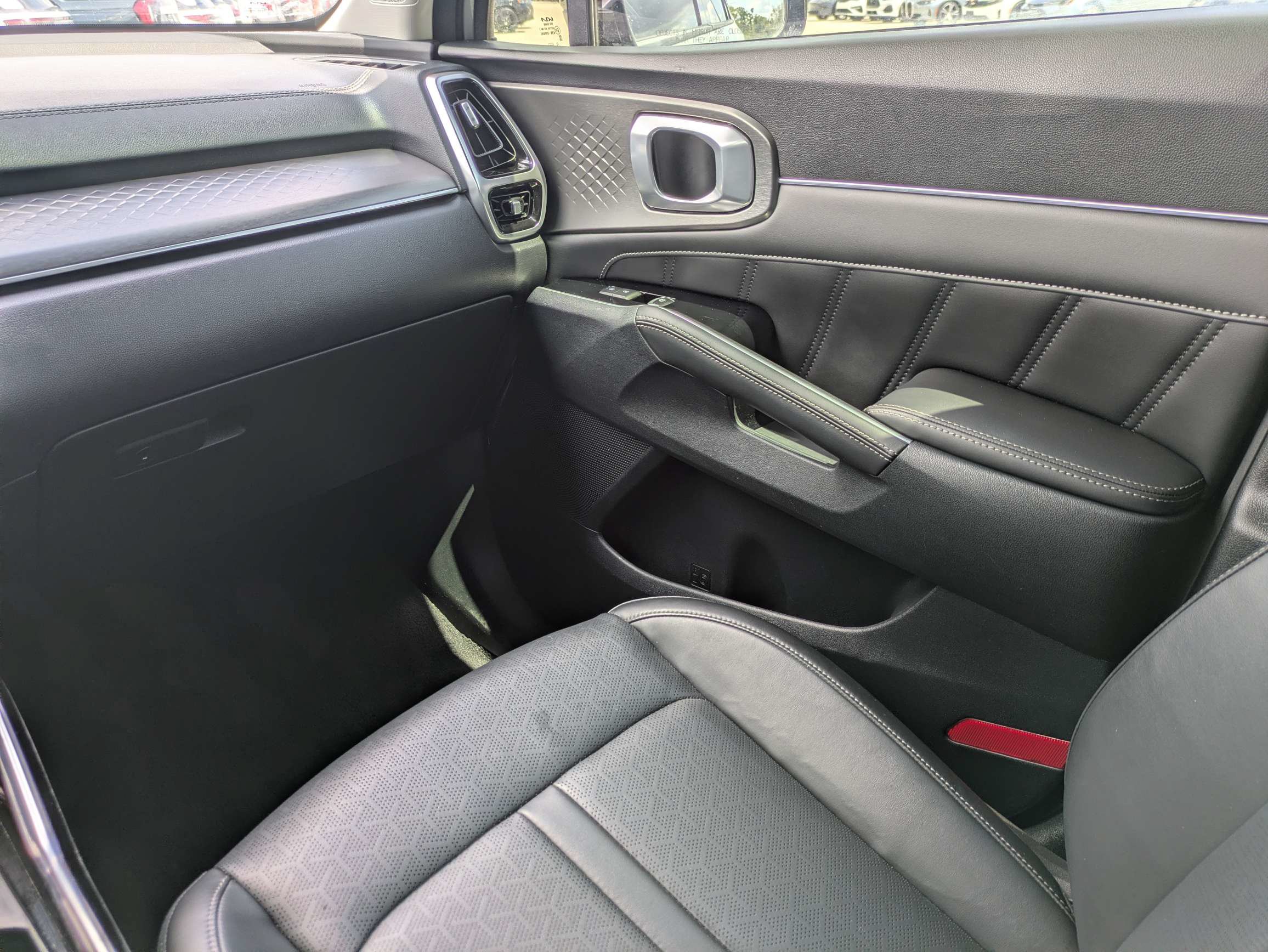 Certified 2022 Kia Sorento SX FWD image 19