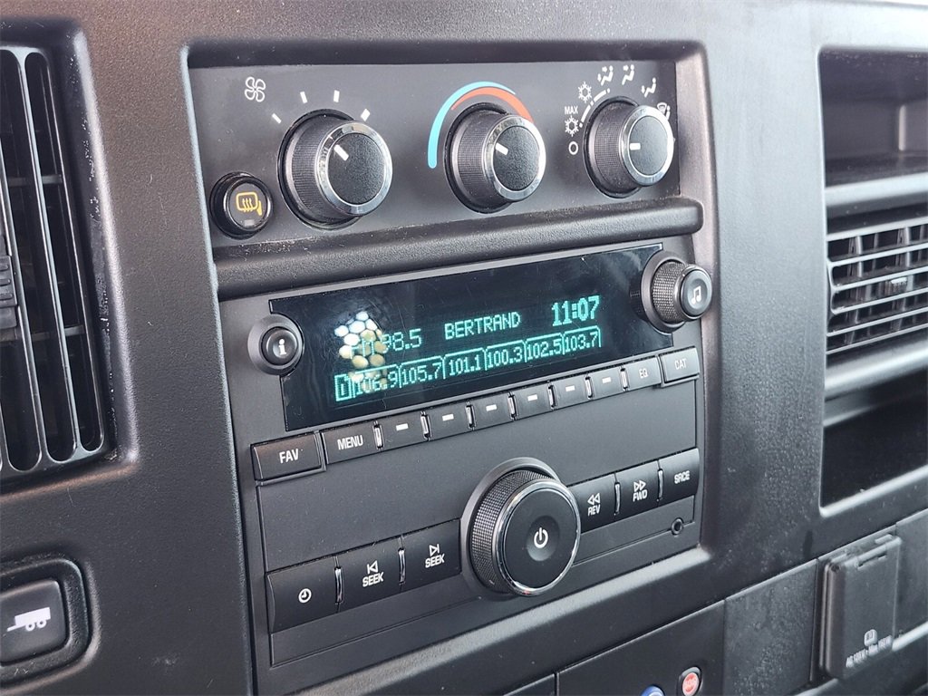 Used 2023 GMC Savana 2500 w/ Driver Convenience Package image 14