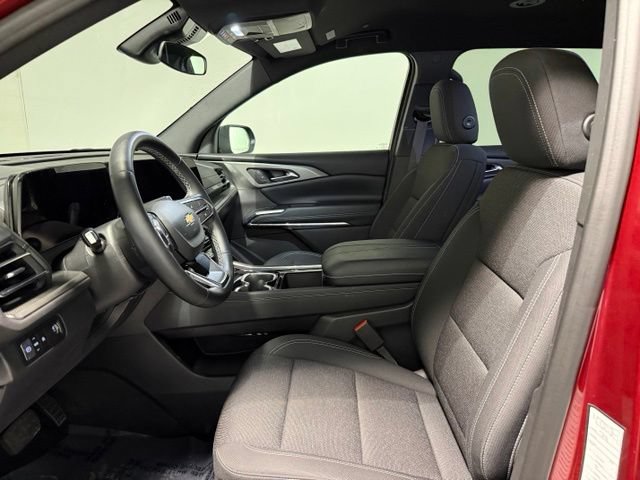 Used 2026 Chevrolet Traverse LT FWD image 13