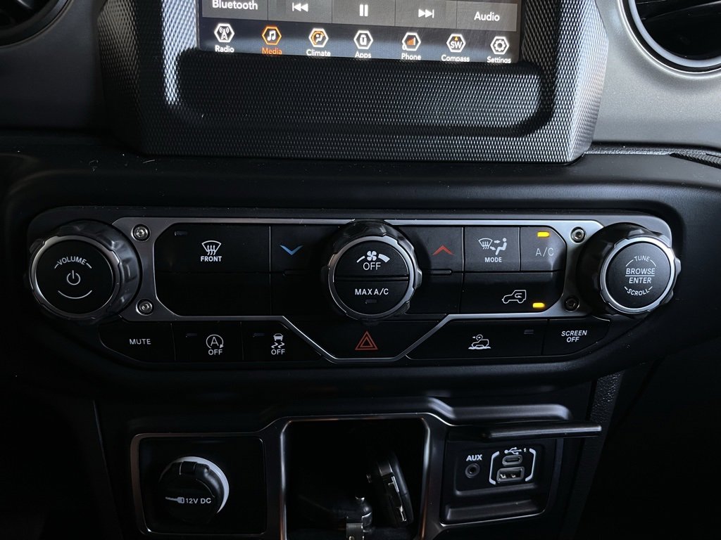 Used 2022 Jeep Wrangler Unlimited Sport image 42