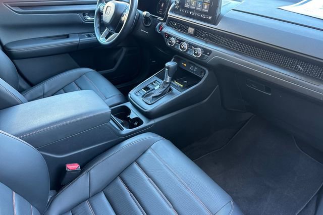 Used 2025 Honda CR-V Sport-L image 16