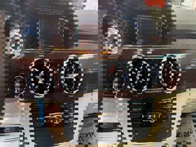 Used 2013 Mercedes-Benz GLK 350 GLK 350 4MATIC 4DR SUV AWD image 21