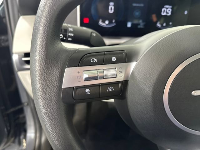 Certified 2025 Hyundai Tucson SE image 43