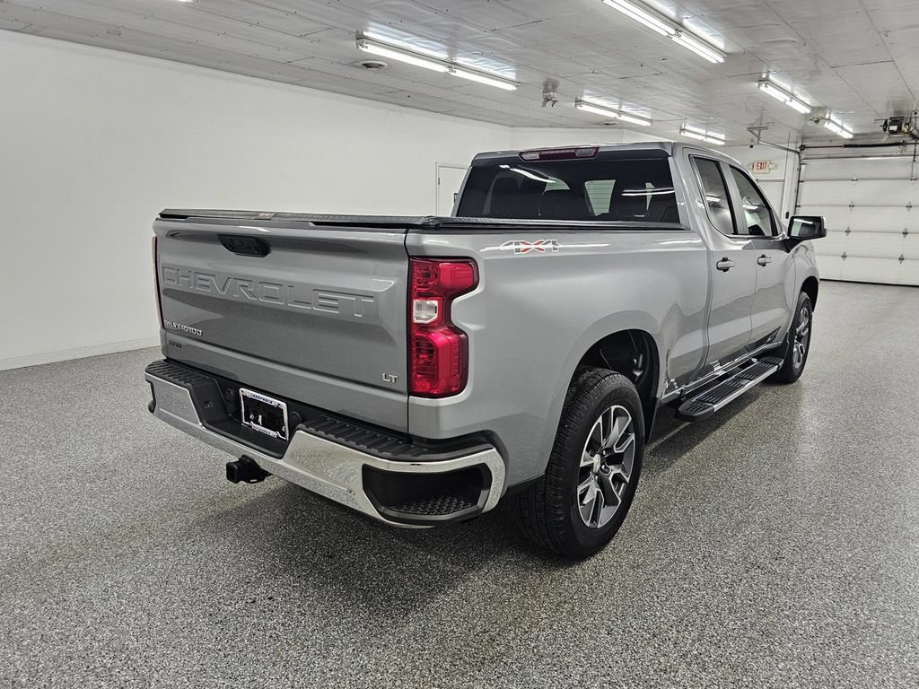 Used 2024 Chevrolet Silverado 1500 LT AWD/4WD image 4