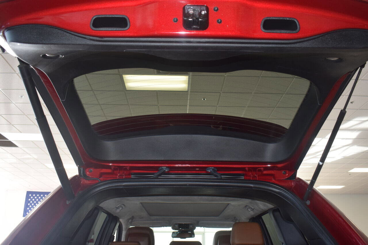 Used 2015 Jeep Grand Cherokee Summit w/ Platinum Series Group image 24