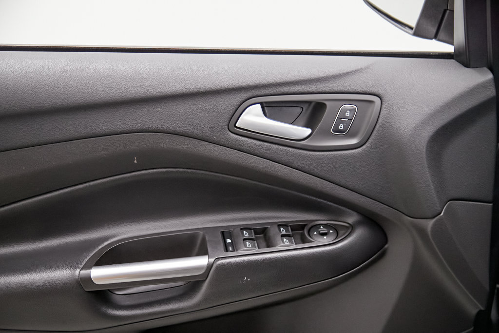 Used 2019 Ford Escape SEL AWD/4WD image 12