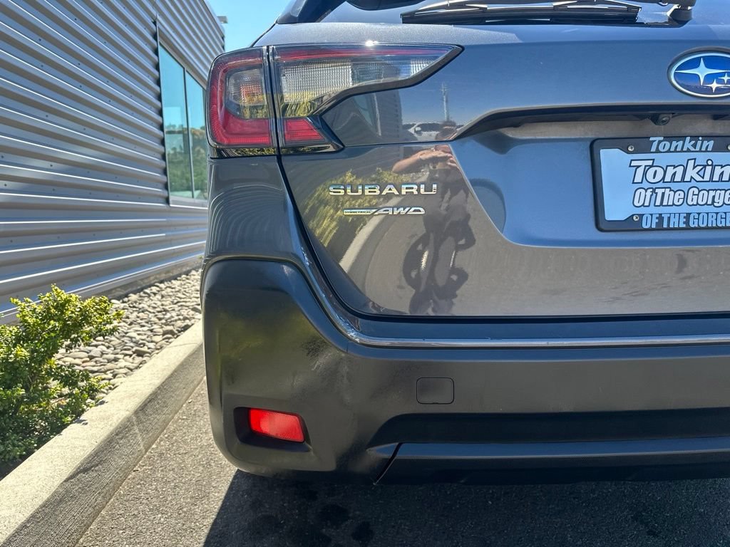 Used 2024 Subaru Outback Premium AWD/4WD image 29