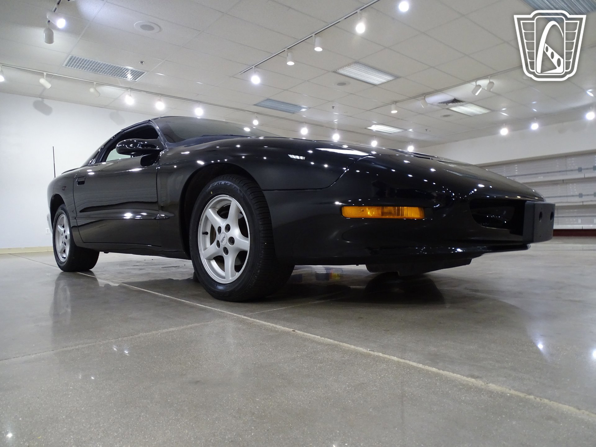 Used 1995 Pontiac Firebird Coupe image 22