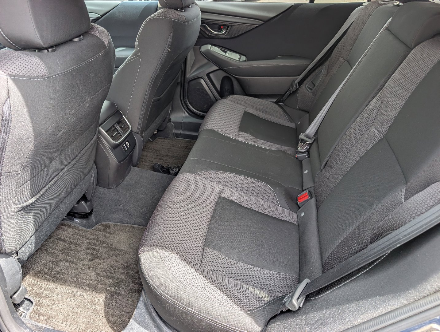 Used 2023 Subaru Outback Premium AWD/4WD image 16