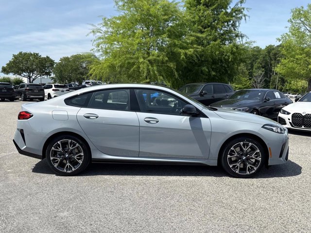 New 2026 BMW 228i w/ Technology Package FWD image 2