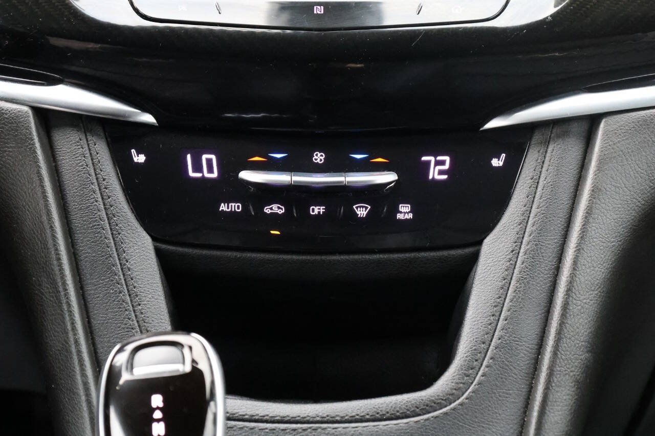 Used 2020 Cadillac XT6 Sport AWD/4WD image 22