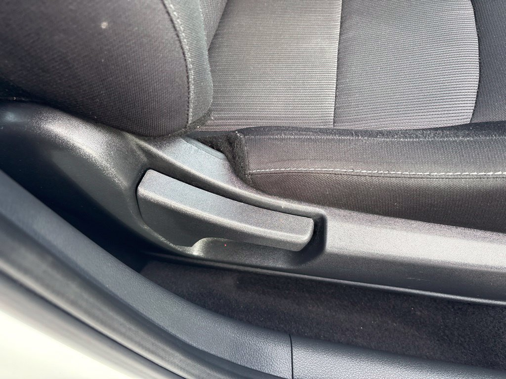 Used 2025 Nissan Sentra SV w/ All-Weather Package FWD image 30