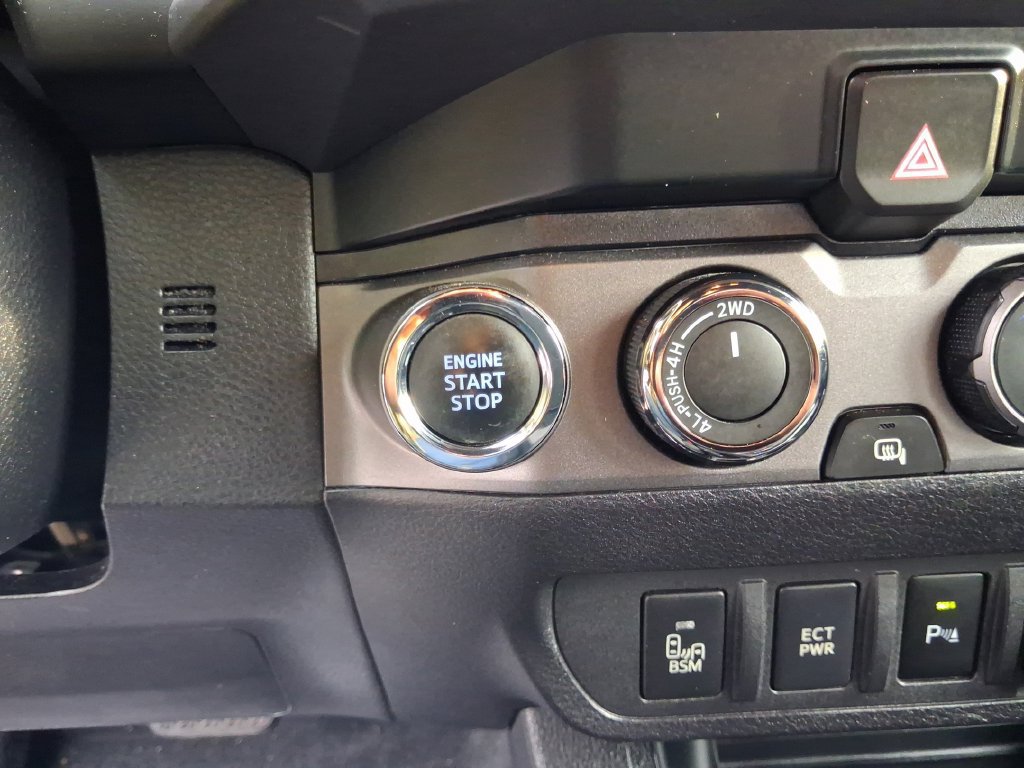 Used 2023 Toyota Tacoma TRD Sport w/ Advanced Technology Package AWD/4WD image 20