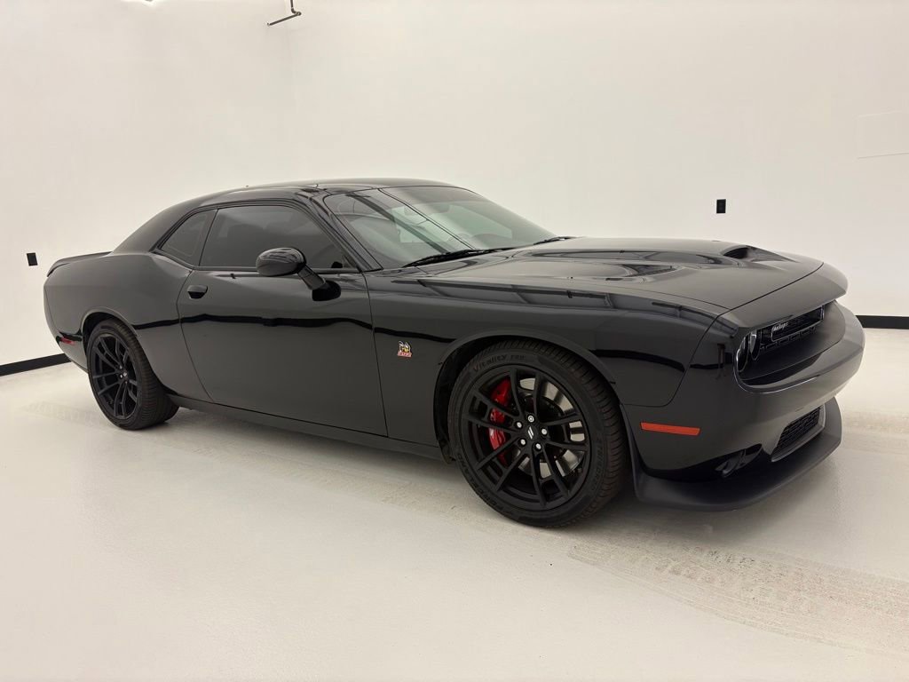 Used 2021 Dodge Challenger R/T Scat Pack w/ Dynamics Package RWD image 1