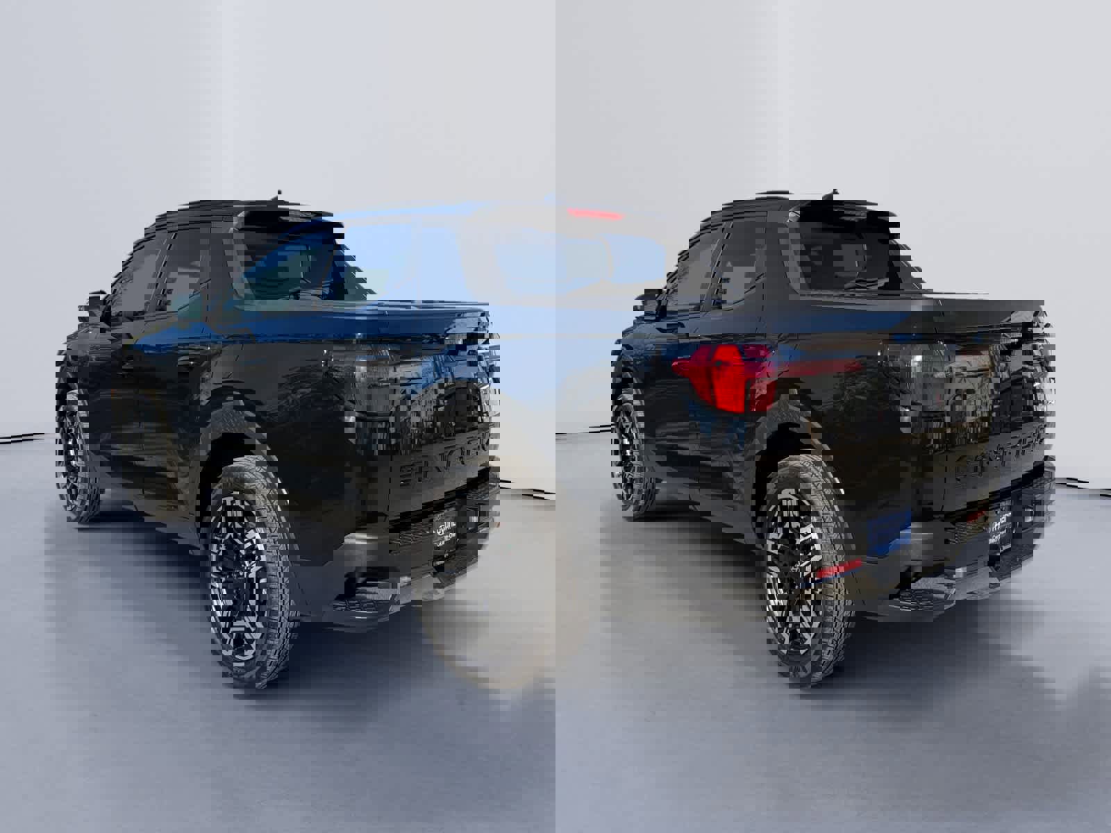 Certified 2025 Hyundai Santa Cruz Limited image 5