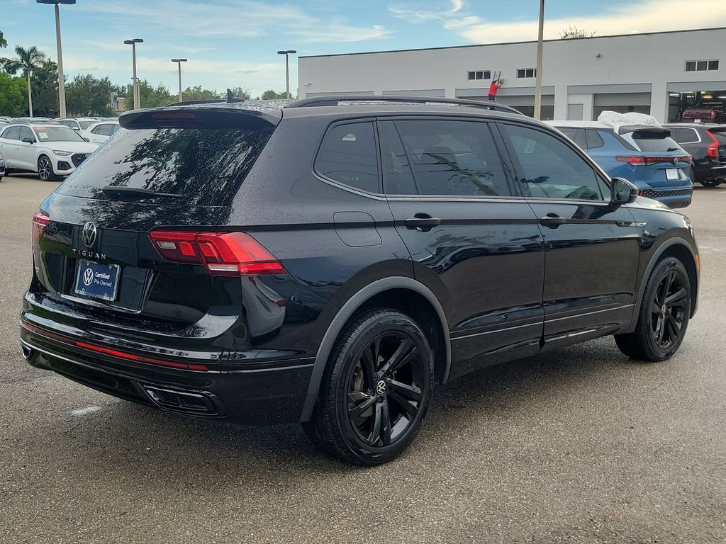 Certified 2023 Volkswagen Tiguan SE R-Line FWD image 5