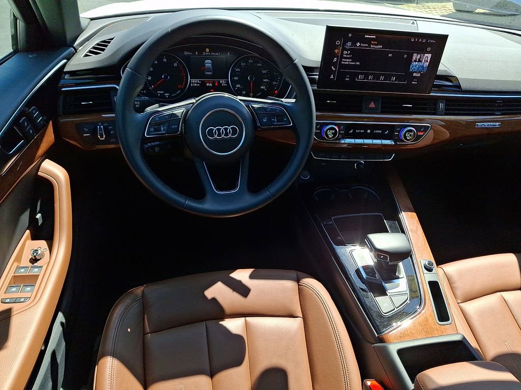 Used 2023 Audi A4 2.0T Premium w/ Convenience Package AWD/4WD image 4