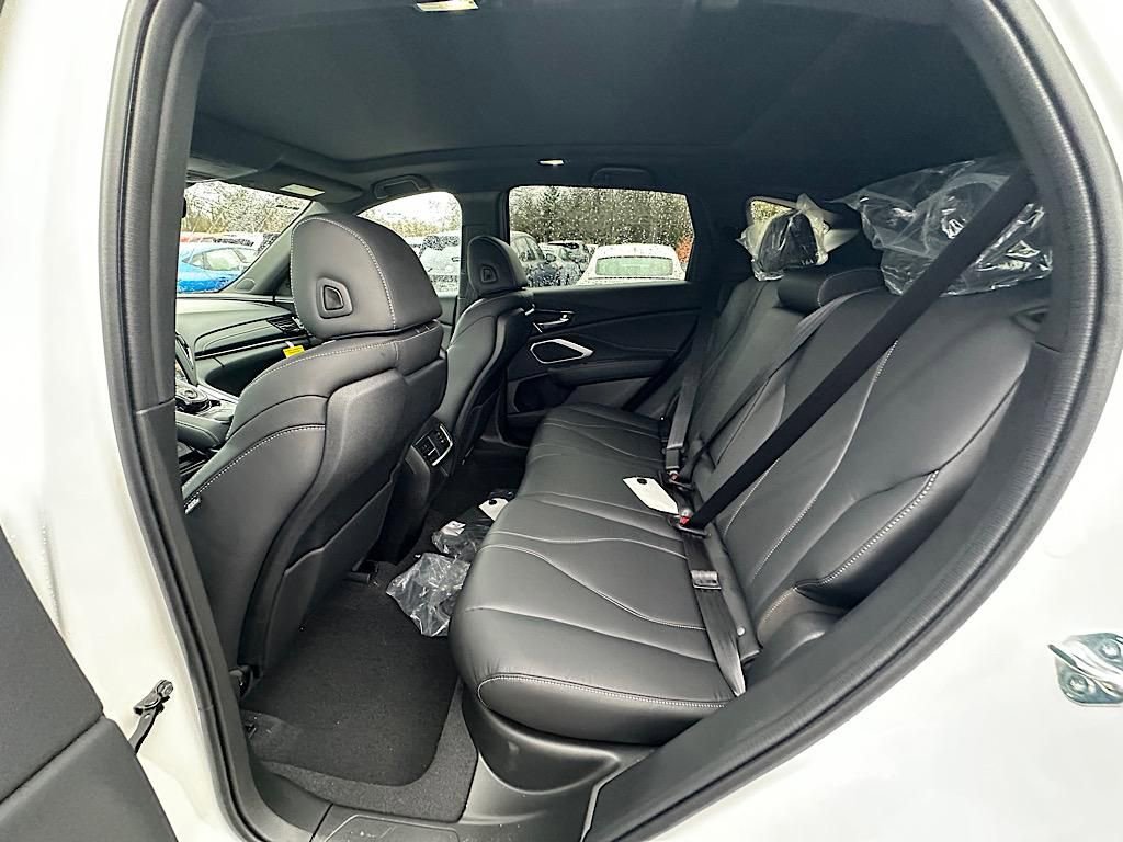 New 2026 Acura RDX SH-AWD image 11