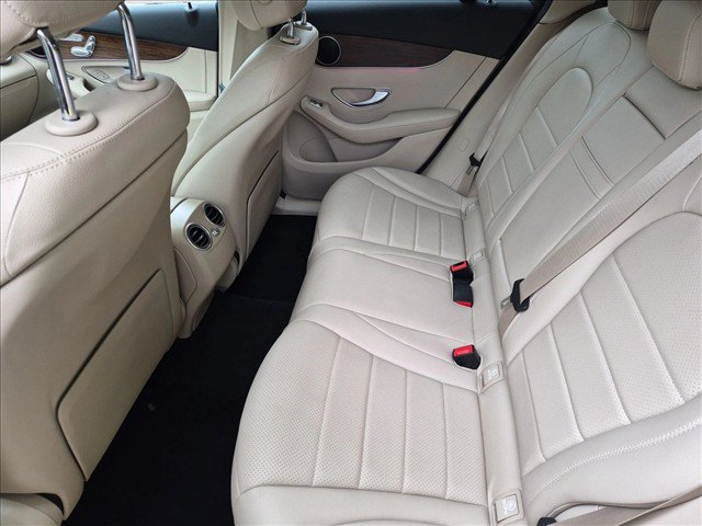 Used 2022 Mercedes-Benz GLC 300 4MATIC image 18