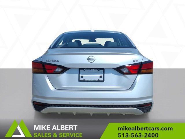 Used 2023 Nissan Altima 2.5 SV FWD image 6