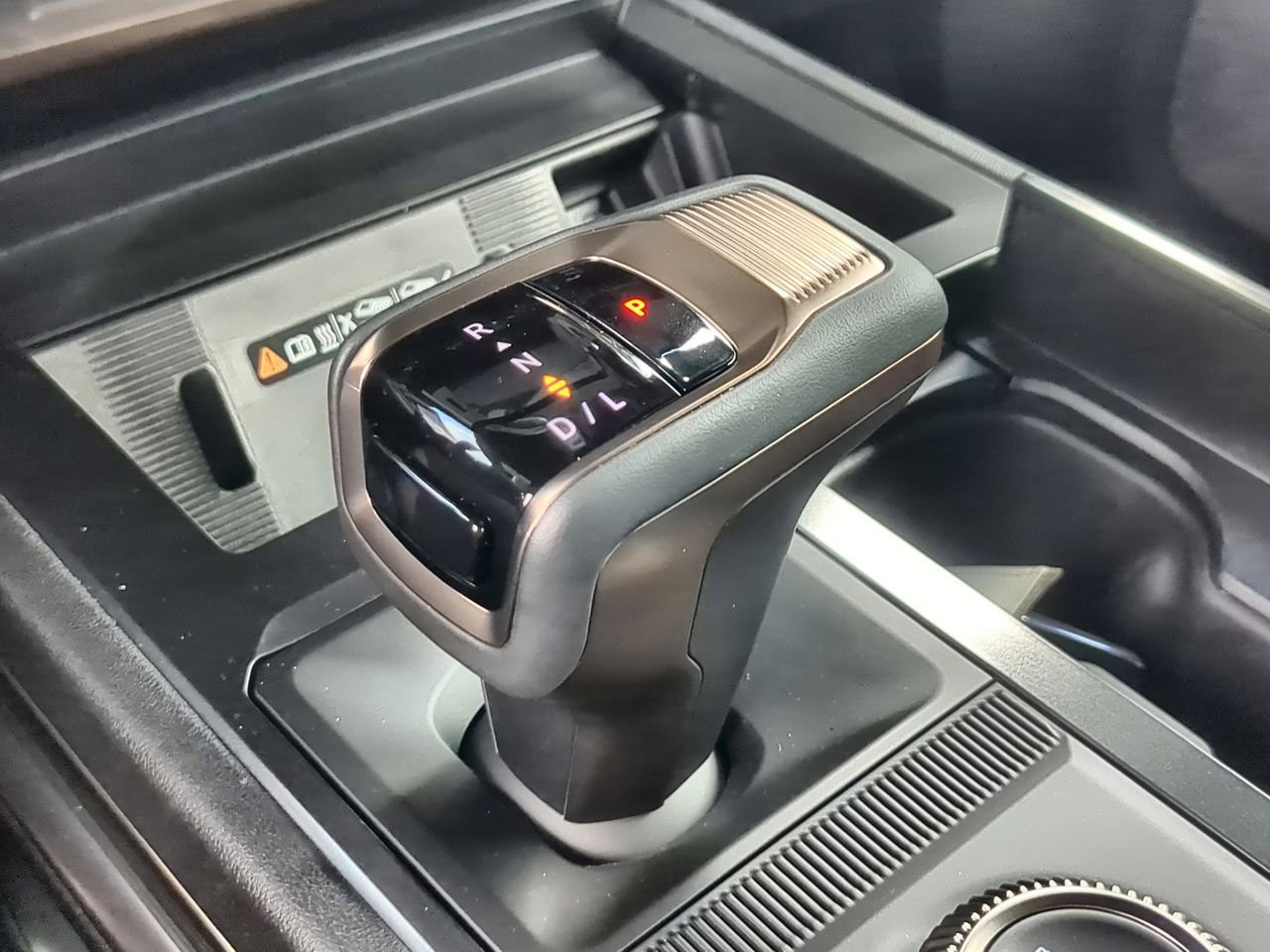Used 2025 GMC Hummer EV 2X AWD/4WD image 16