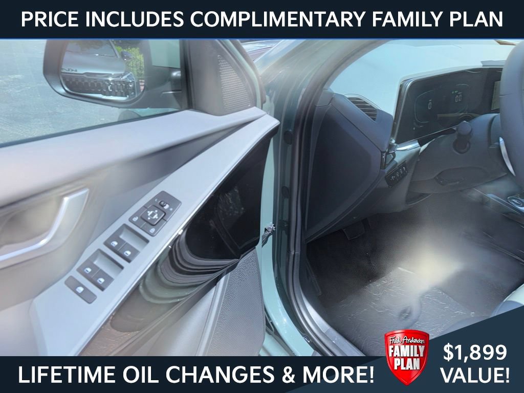 New 2026 Kia Niro EX w/ EX Premium Package FWD image 9
