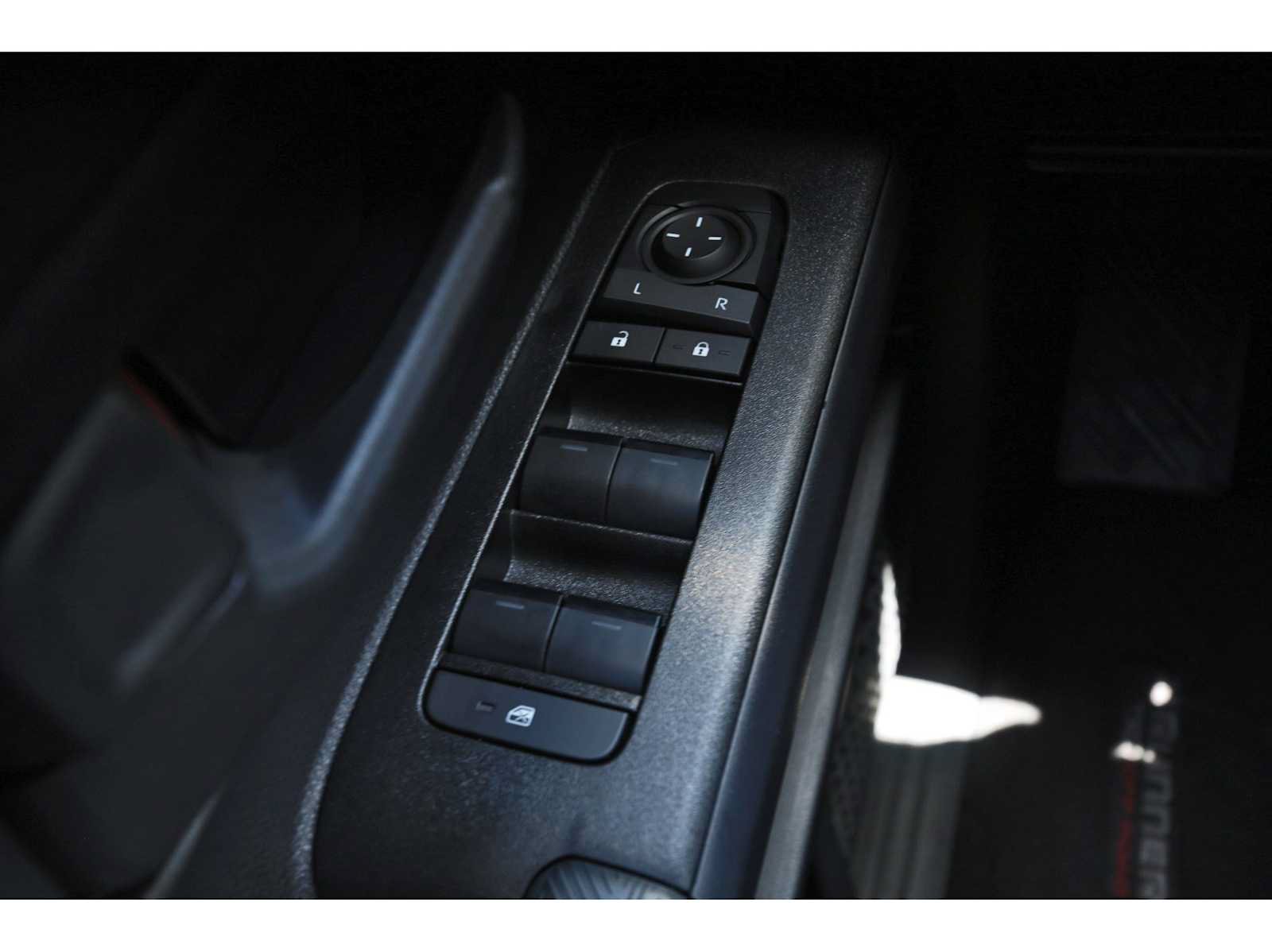 Used 2025 Toyota 4Runner TRD Off-Road AWD/4WD image 20