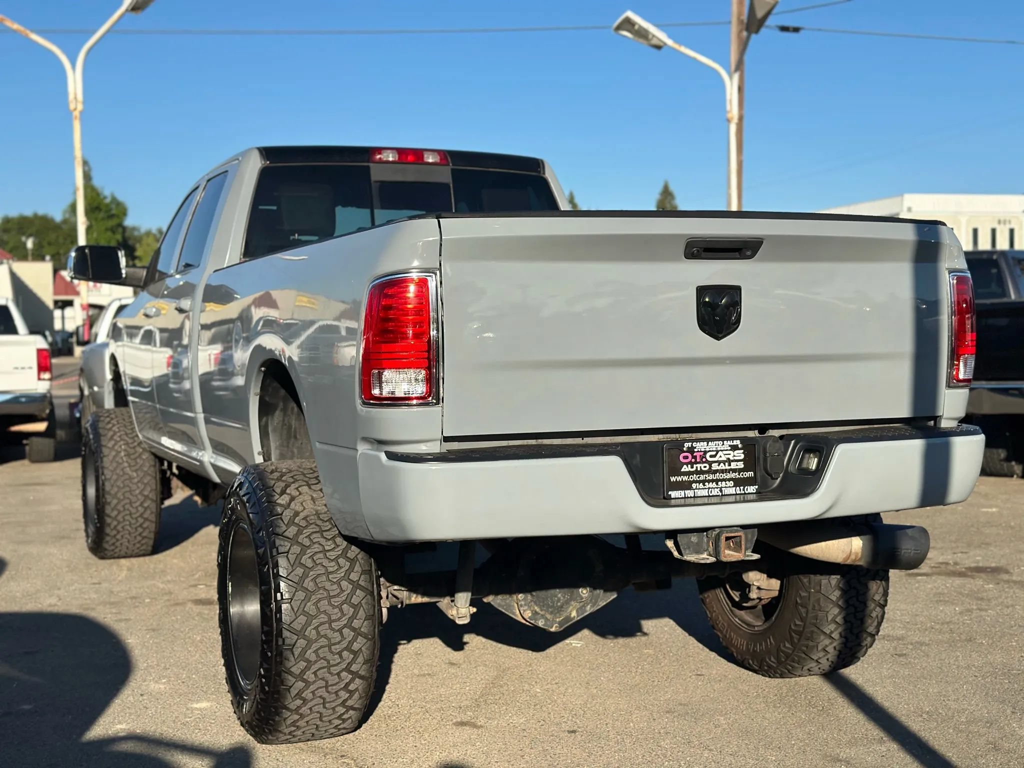 Used 2013 RAM 3500 Laramie AWD/4WD image 7