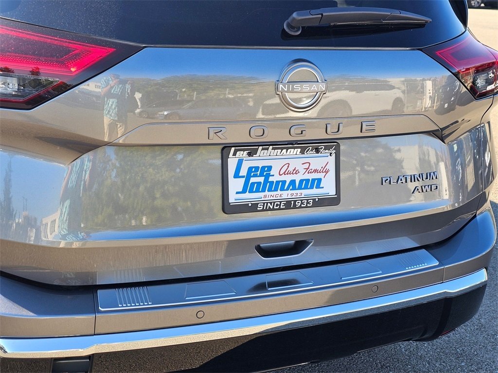 New 2026 Nissan Rogue Platinum w/ Platinum Premium Package image 24