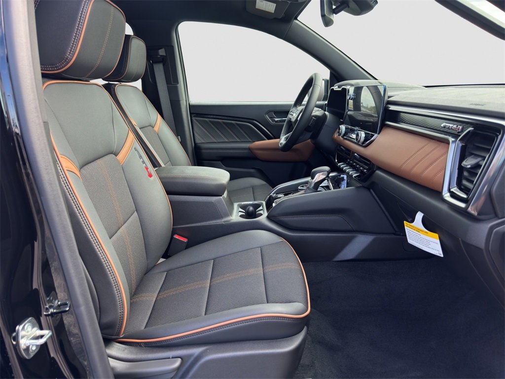 New 2026 GMC Canyon AT4 image 18