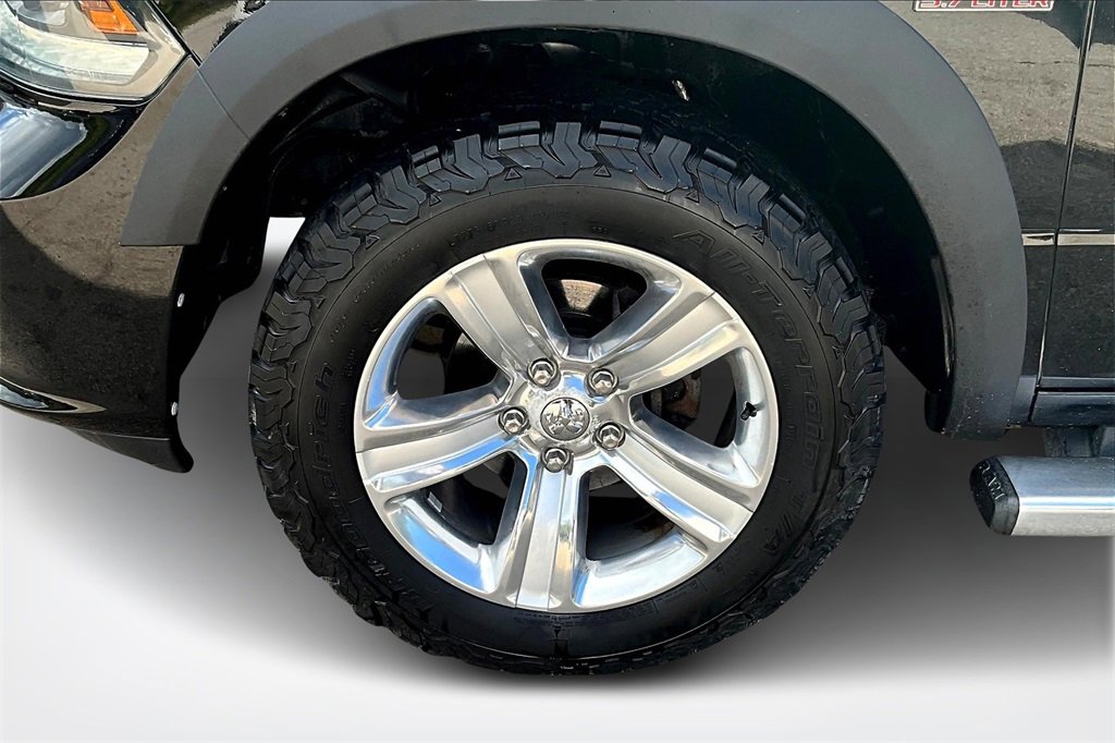 Used 2015 RAM 1500 Sport image 31