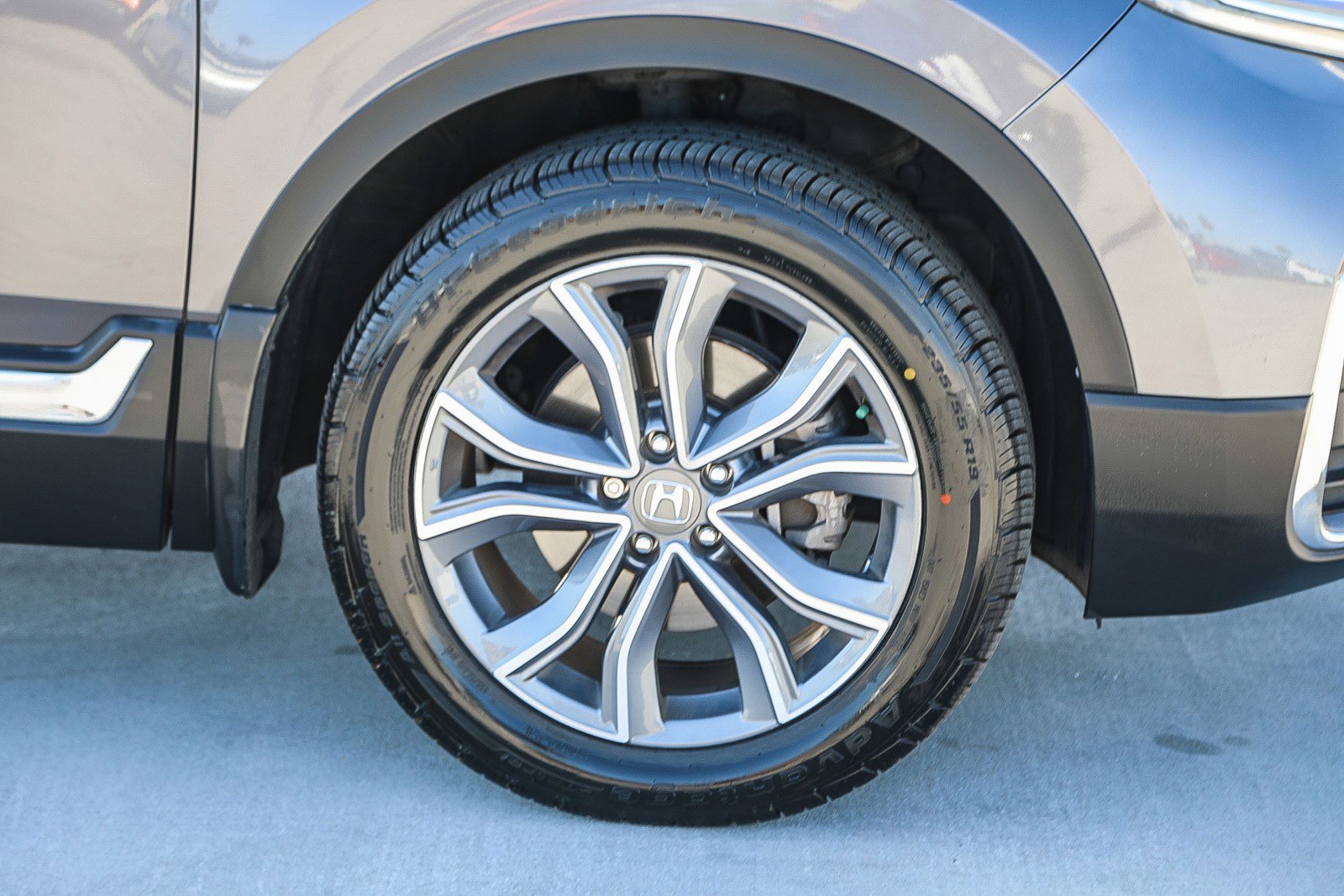 Used 2021 Honda CR-V Touring image 10