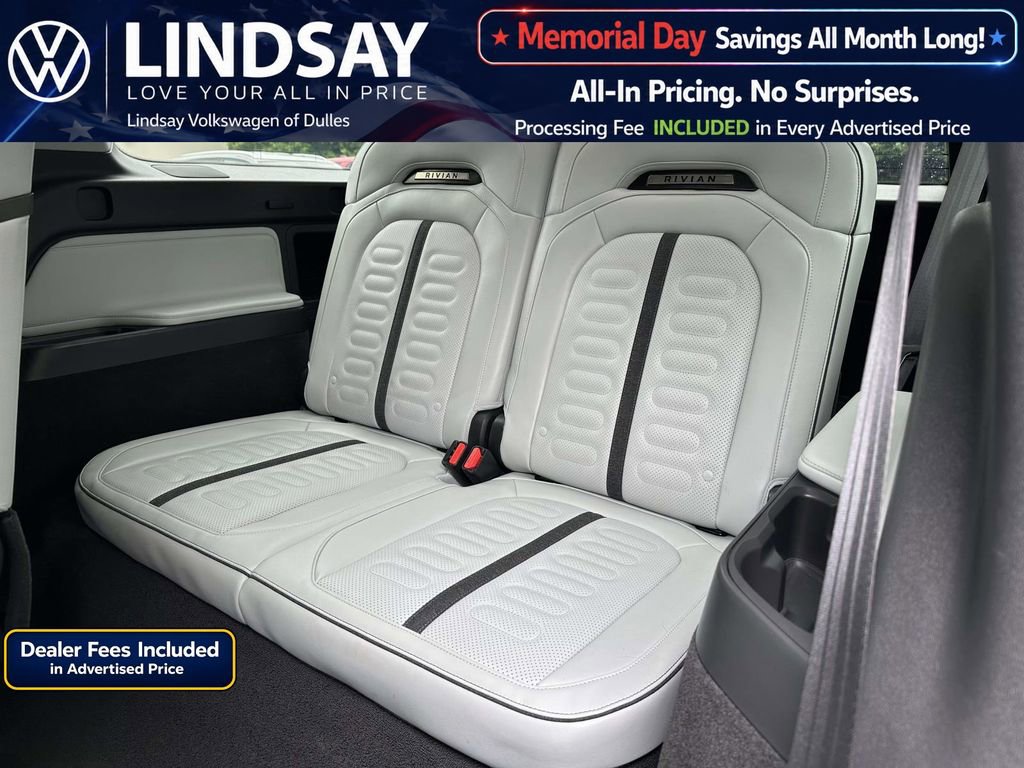Used 2025 Rivian R1S Adventure AWD/4WD image 15