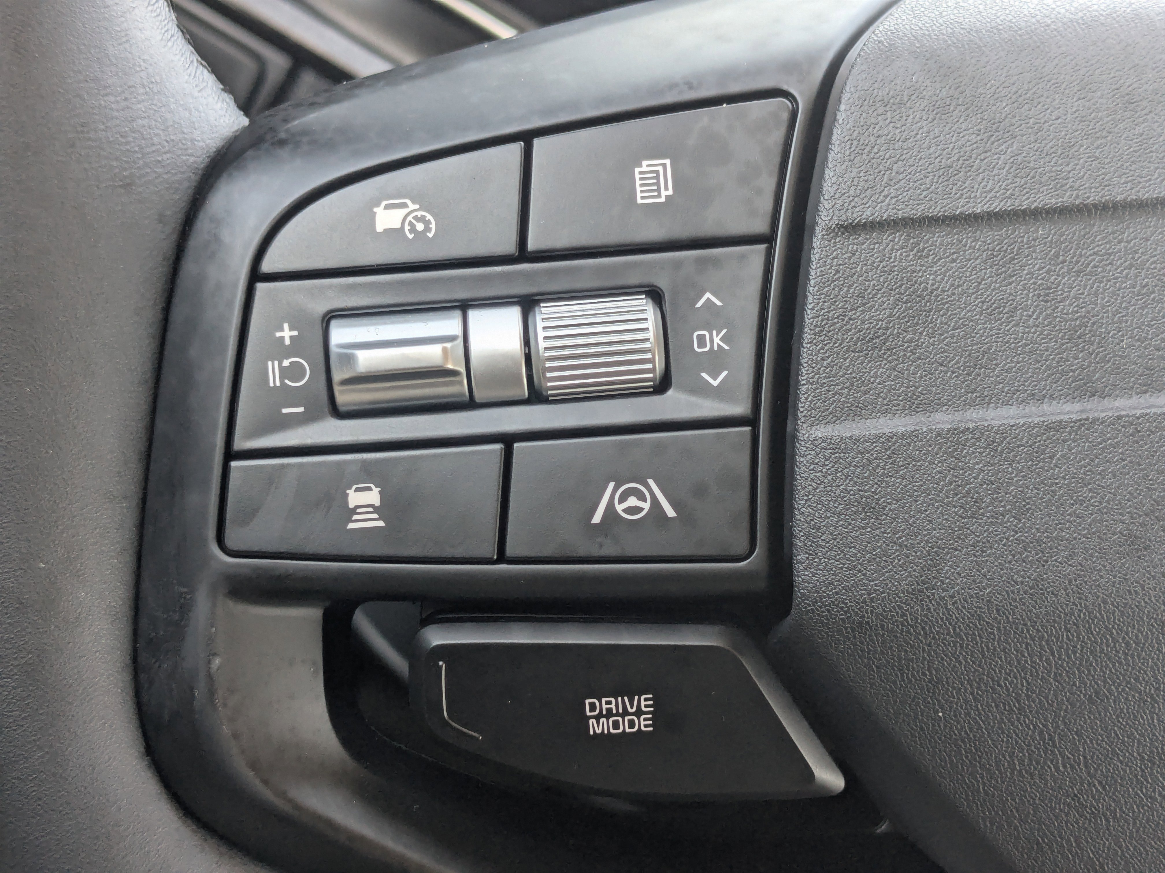 Certified 2026 Kia Sportage EX image 32