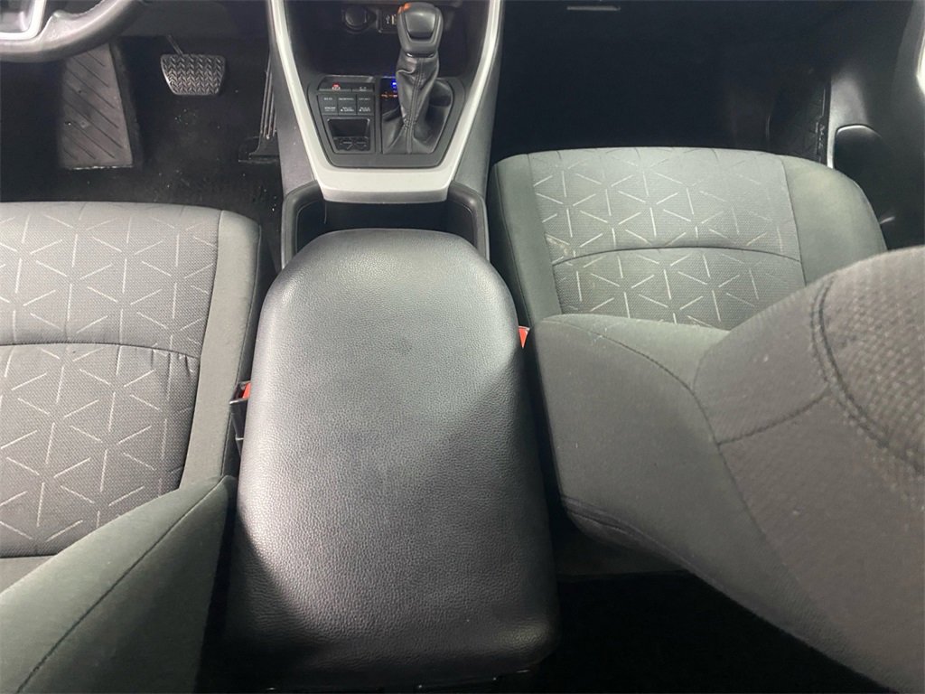 Used 2023 Toyota RAV4 XLE w/ Convenience Package image 11