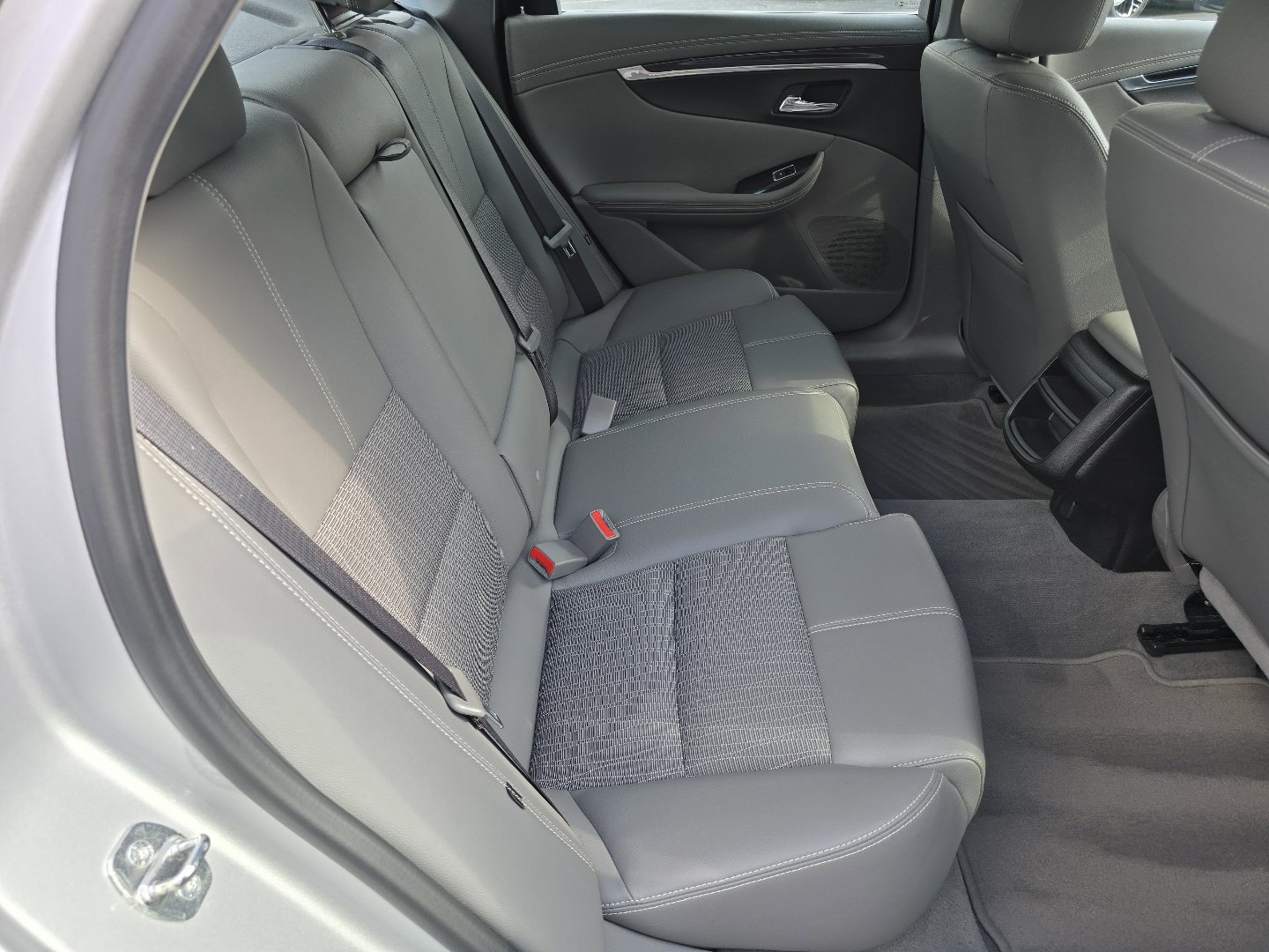 Used 2019 Chevrolet Impala LS image 23