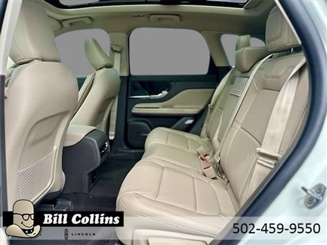 New 2024 Lincoln Corsair Grand Touring AWD/4WD image 22