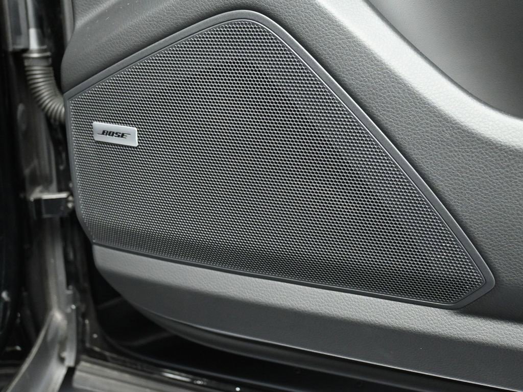 Certified 2023 Porsche Cayenne image 30