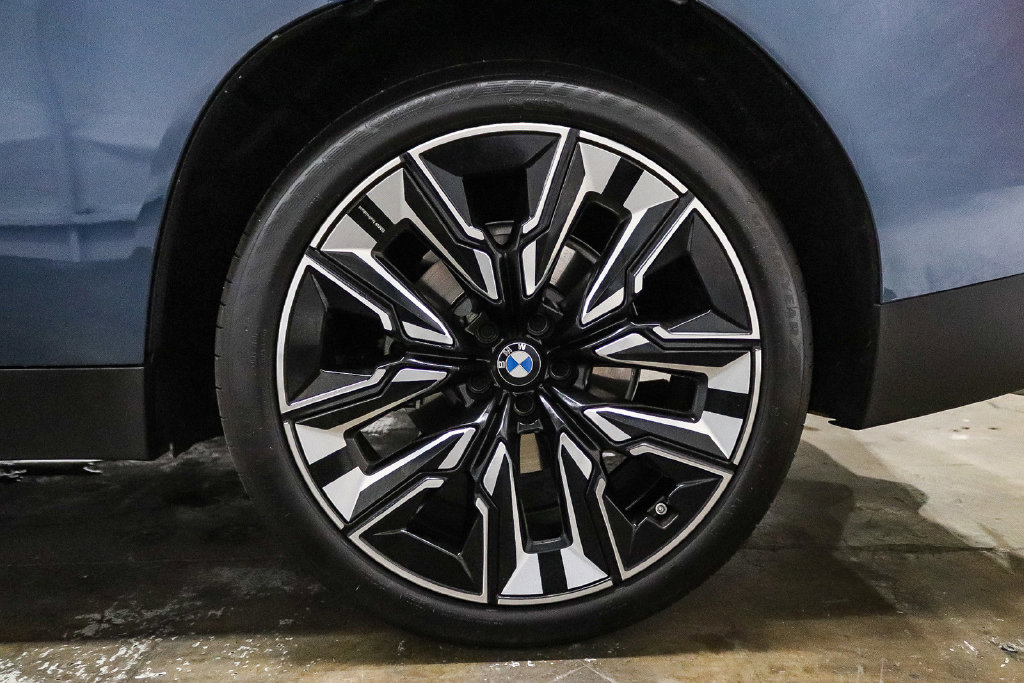 Used 2026 BMW X3 xDrive30i w/ Premium Package AWD/4WD image 12