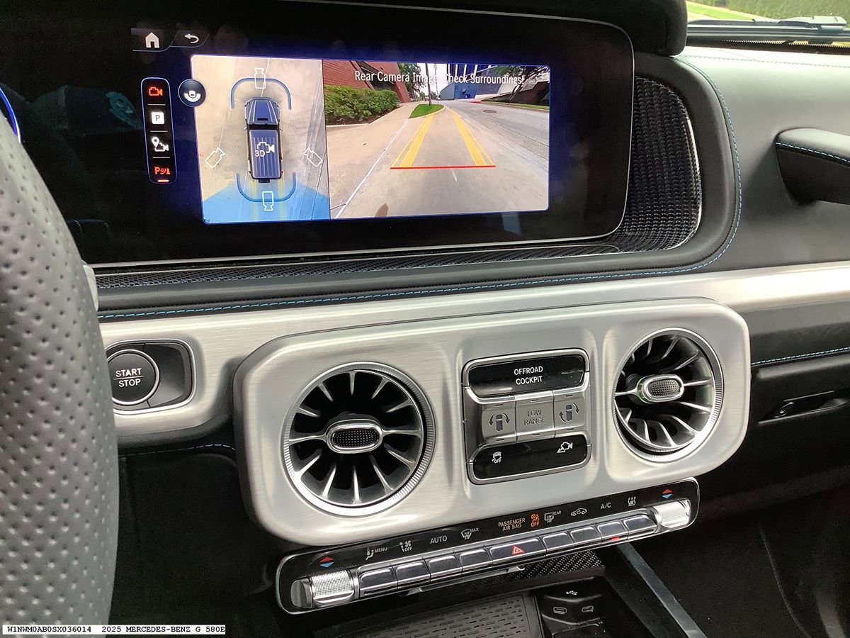 Used 2025 Mercedes-Benz G 580 w/ EQ Technology image 9