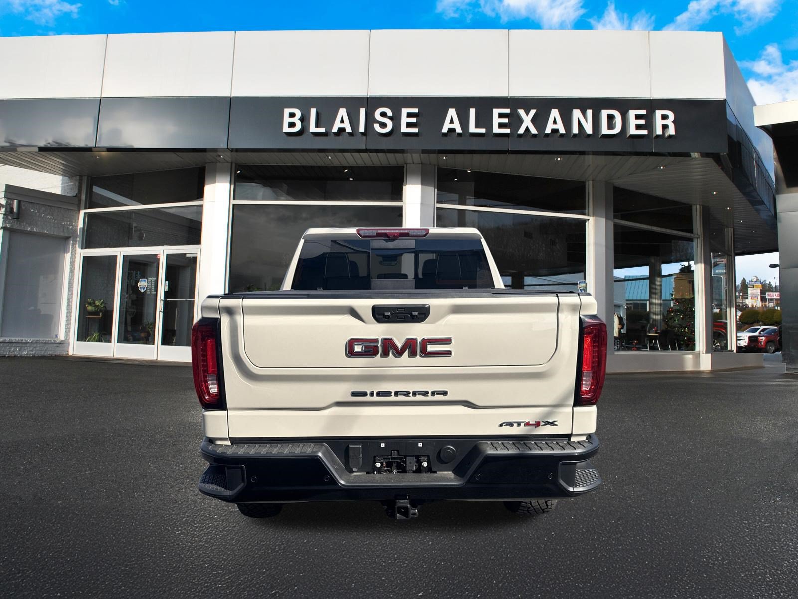 Used 2026 GMC Sierra 1500 AT4X AWD/4WD image 4