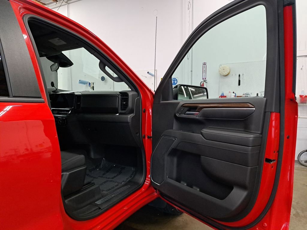 Used 2022 Chevrolet Silverado 1500 RST image 16