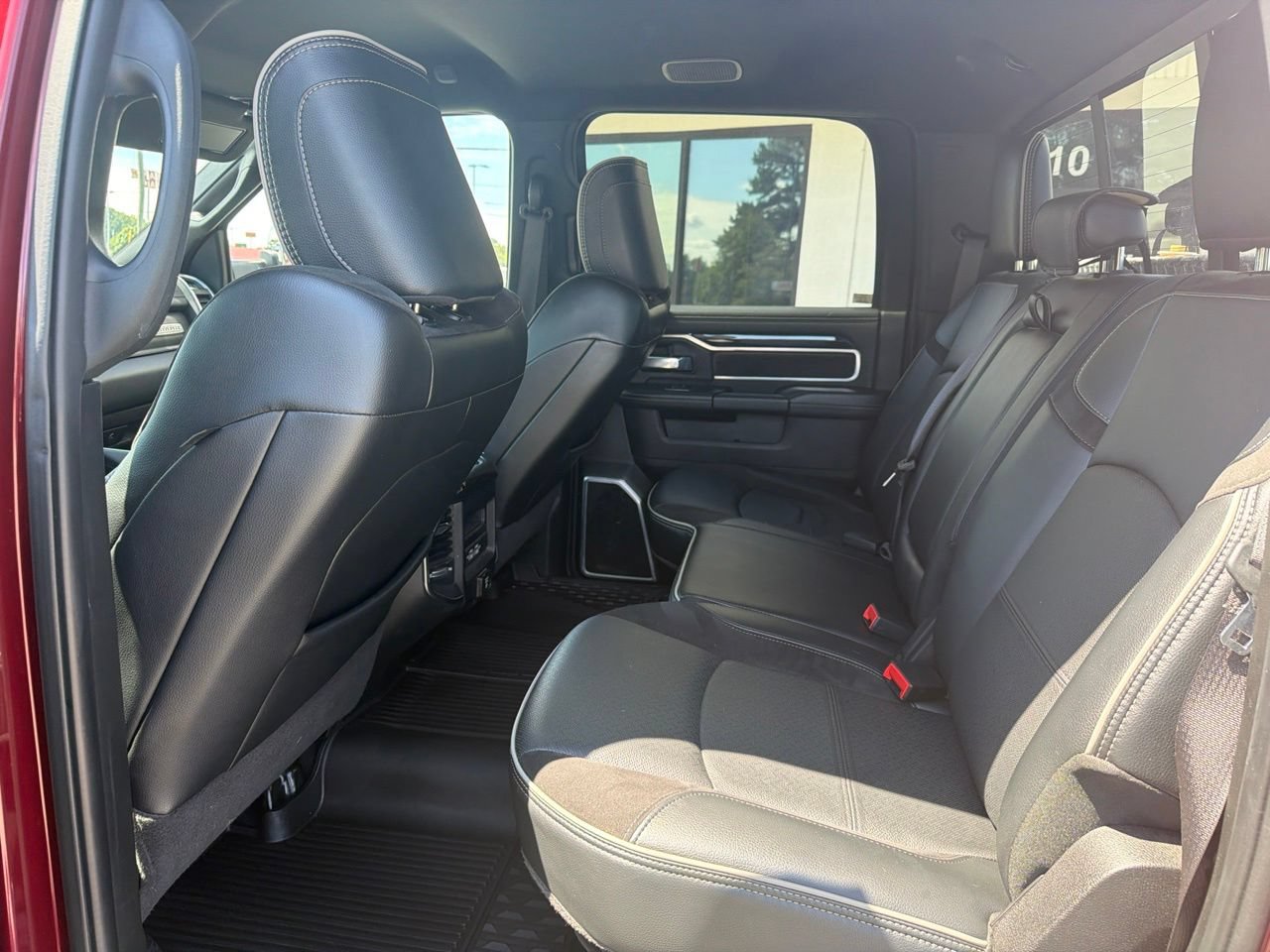 Used 2022 RAM 3500 Laramie AWD/4WD image 4