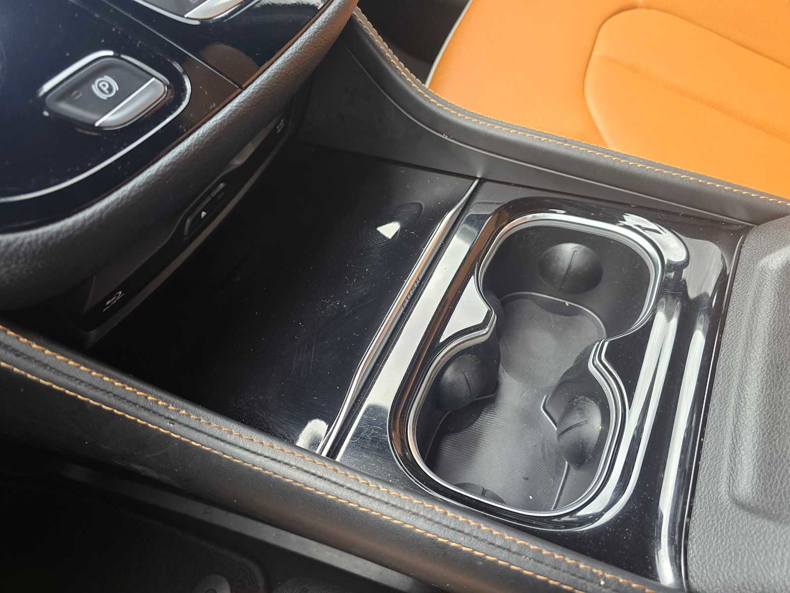 Used 2023 Chrysler Pacifica Pinnacle image 39